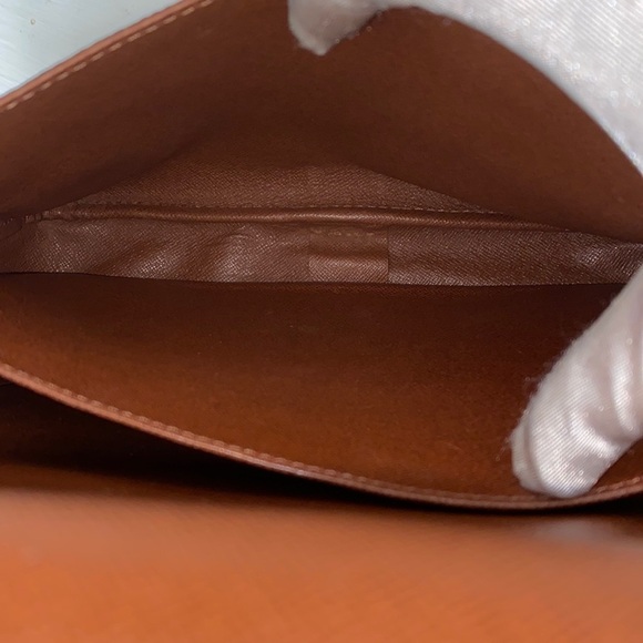 Louis Vuitton Cartouchiere GM Messenger Unisex Crossbody Bag - Picture 14 of 17